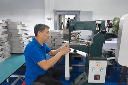 Custom Rigid Boxes Factory