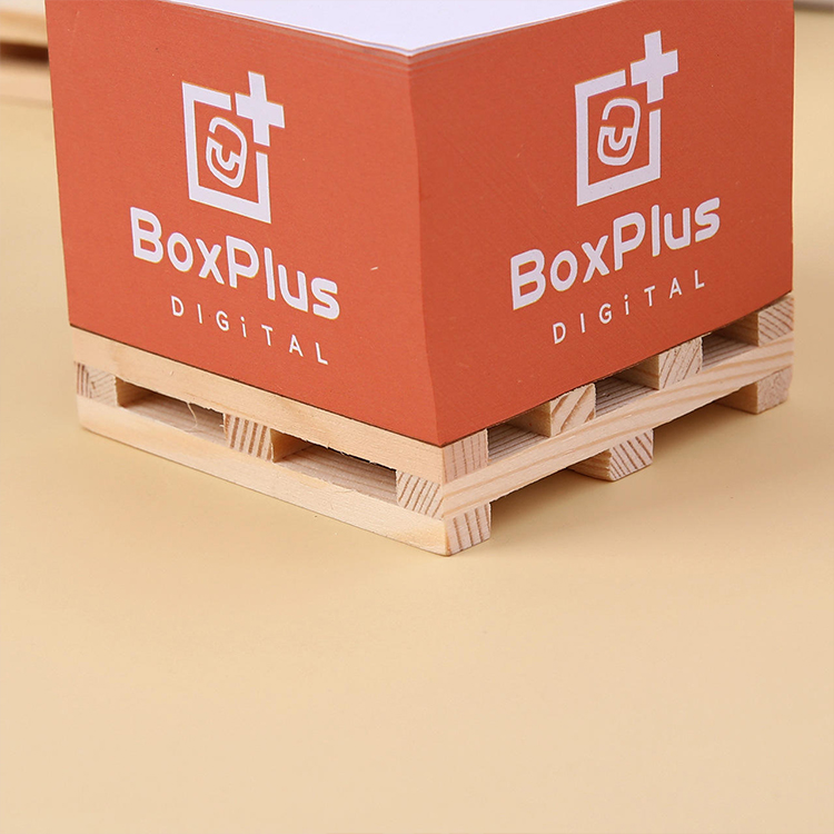 Note Cubes – spersonalizowane artykuły biurowe i szkolne